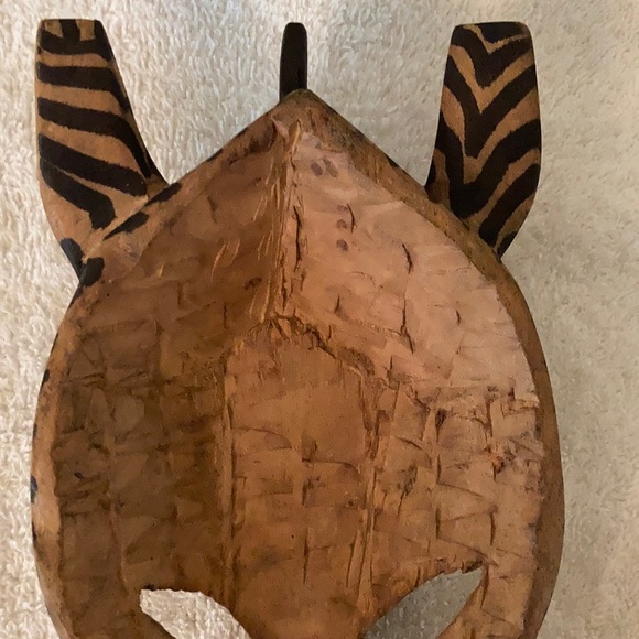 Zebra Sold! See Giraffe Only Listing Next Door! - Picture 6 of 13